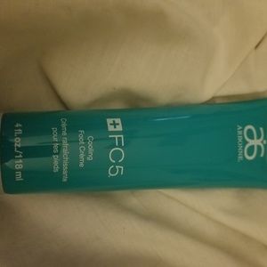 Arbonne cooling foot creme